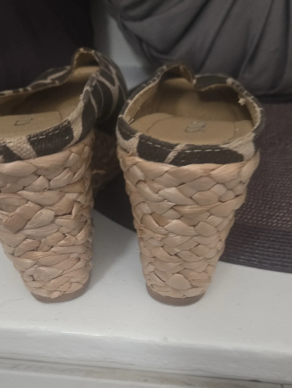 Laundry By Shelli Segal Giraffe-Print Peep-Toe Wedge Sandals in Black and Tan